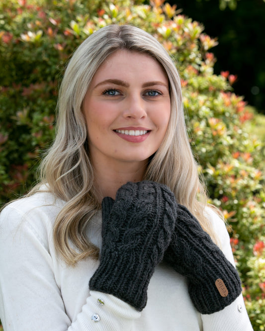 Aran Cable Mittens Charcoal